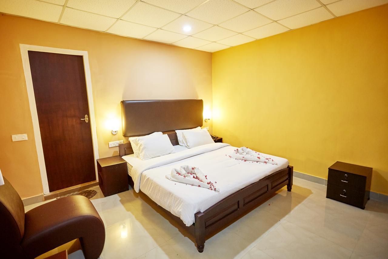 Joe Beach Resort Mahabalipuram Exterior photo